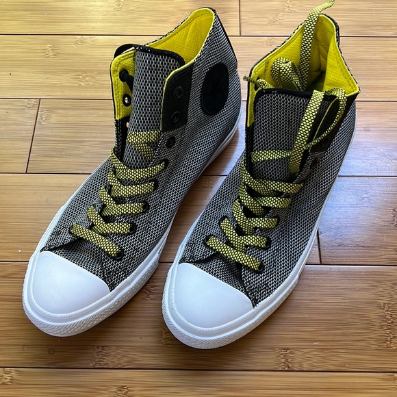 Converse Other - New Converse Chuck Taylor II All Star M 10 W 12